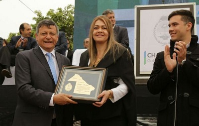 Con varias inauguraciones M nica Pereyra y Peppo celebraron