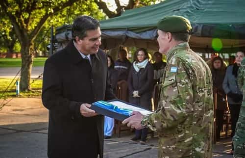 Capitanich en el acto del Ejército: «Gracias por la vocación de servicio»