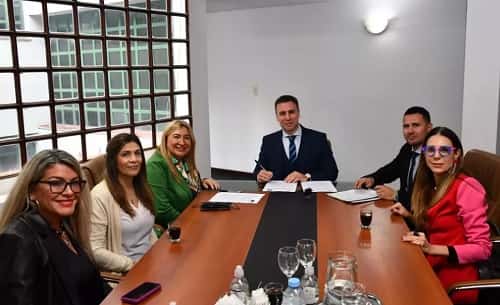 UNCAUS firmó convenios con la Federación Argentina de la Magistratura