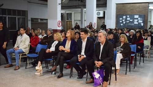 Cipolini participó del acto por el 75 aniversario del colegio Gregoria Matorras de San Martín