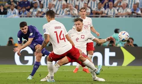 Argentina derrotó a Polonia, se quedó con el Grupo C y pasó a Octavos del Mundial Qatar 2022