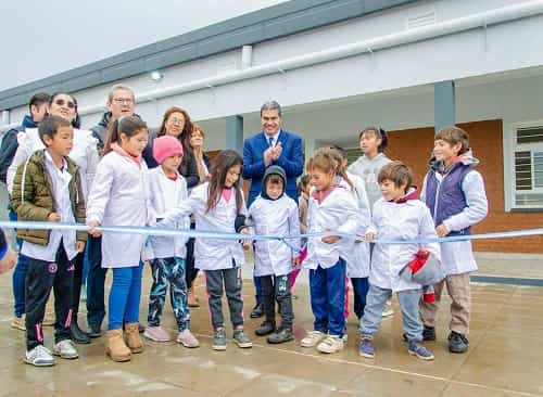 En Quitilipi se inauguró nueva infraestructura escolar para mejorar y ampliar el acceso a la educación