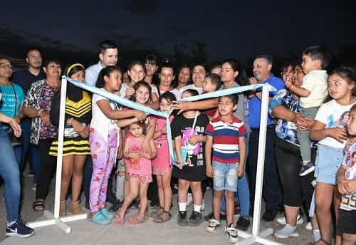 Cipolini inauguró un espacio de recreación en el barrio Aipo San Cayetano